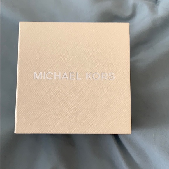 Michael Kors watch - Picture 1 of 8